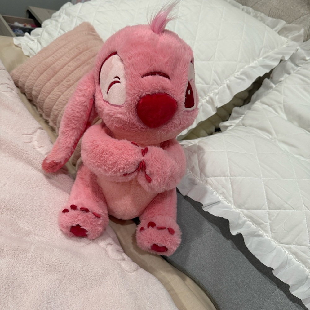 Pink Lilo & Stitch - Picture 5 of 10